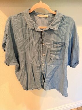 Stitch & Feather Light Blue Button-Down Shirt
